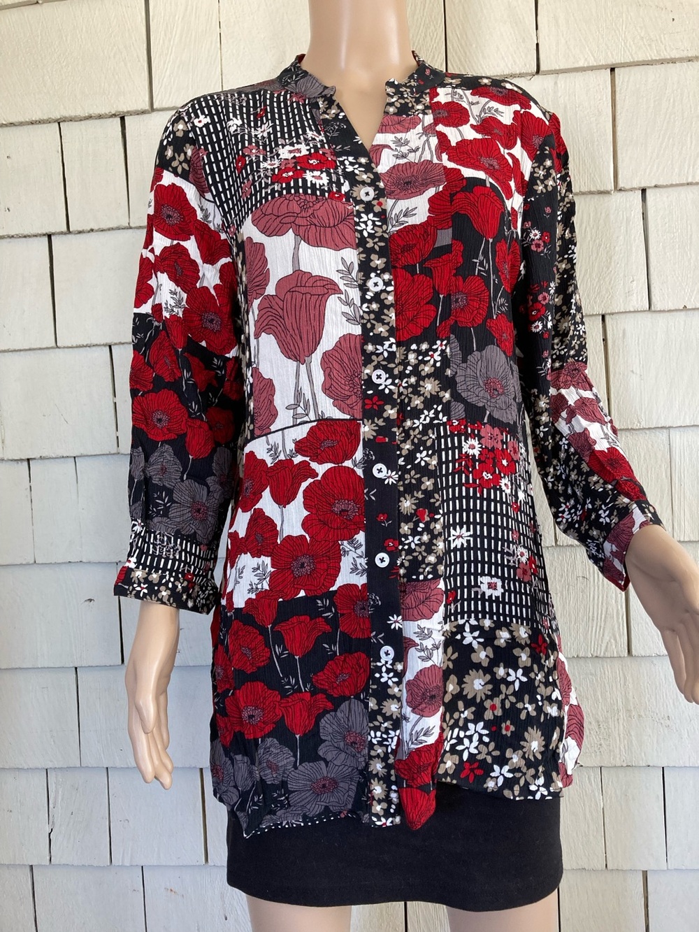 North Style Floral Patchwork Bouse Size Small